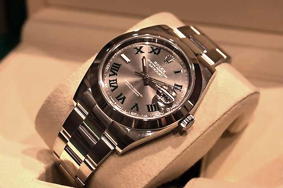 GABRIEL in Cologne buys your luxury watches